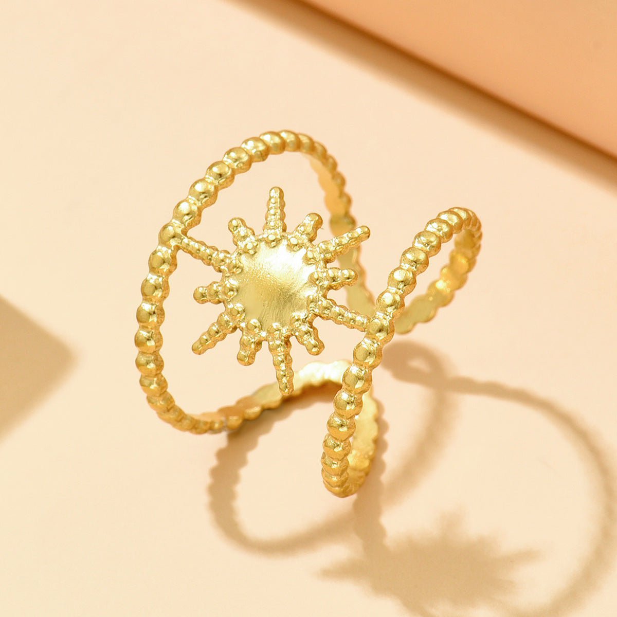 Wholesale Stainless Steel Vintage Hollow Sunflower Ring Adjustable Women' s Fashion Jewelry Gift
