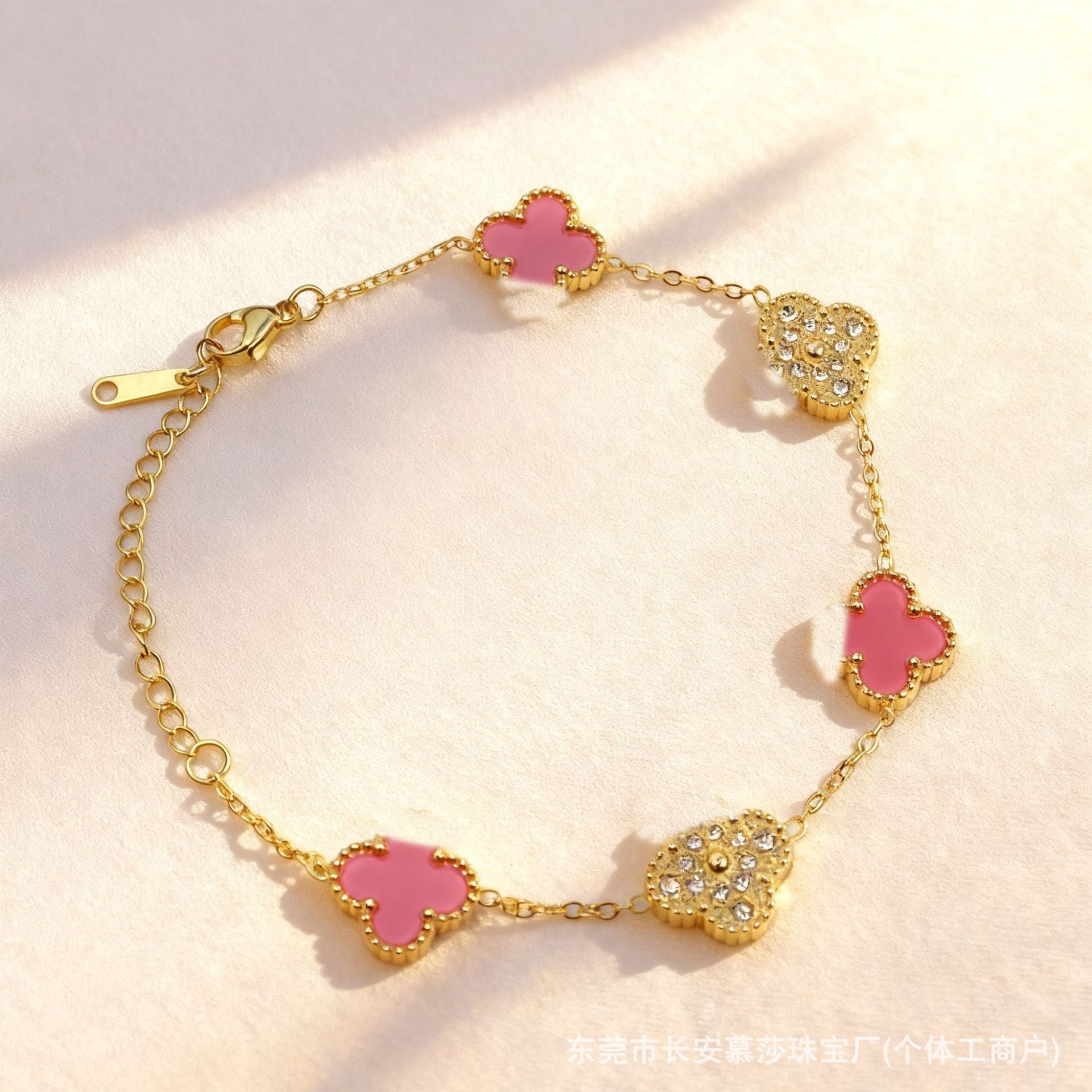 Wholesale Titanium Steel Four-Leaf Clover Bracelet with Mother-of-Pearl and Crystal Stones,  Women' s Fashion Jewelry Accessory ACCVIP