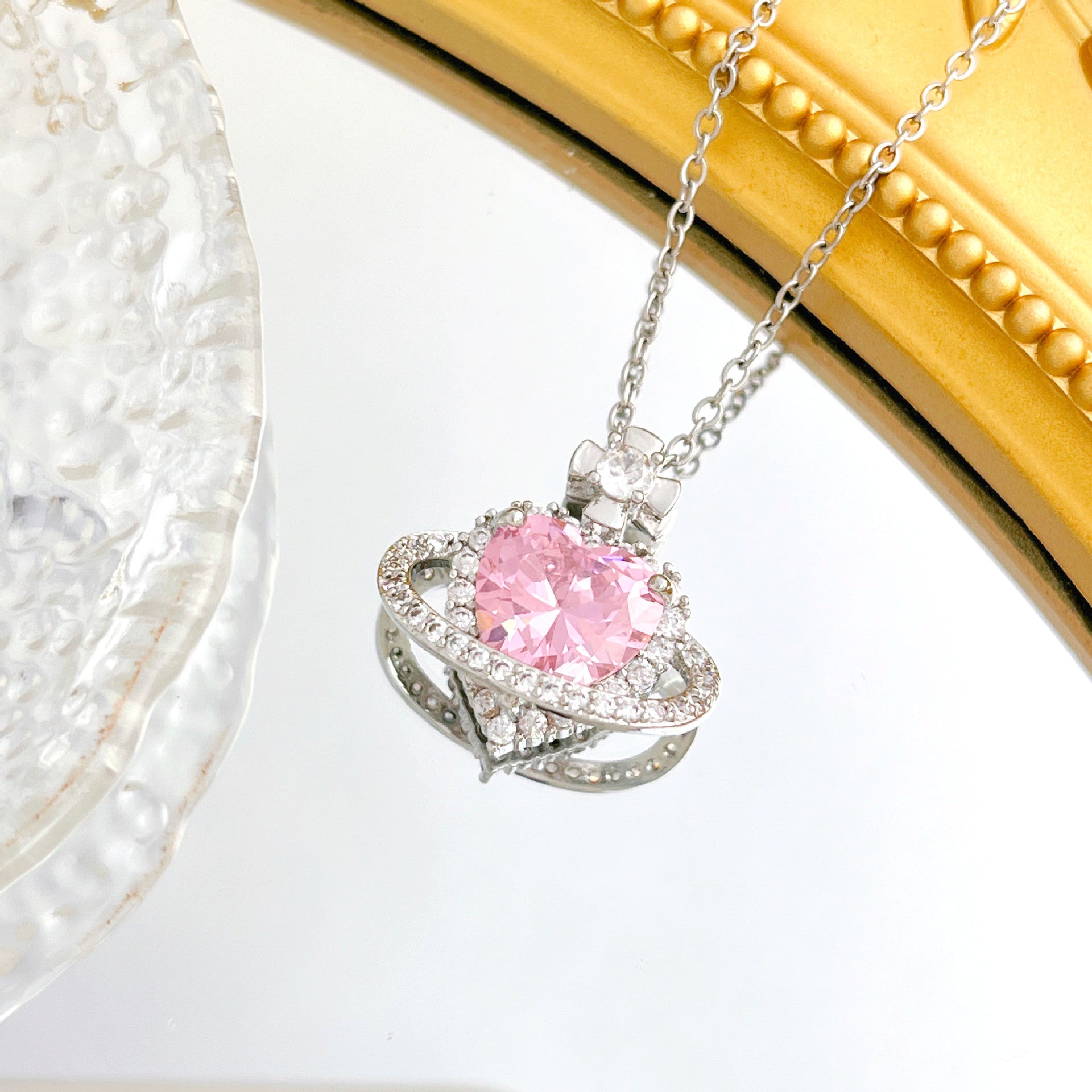 Wholesale Titanium Steel Heart Flower Necklace Gold Plated Sweet Style Boutique Jewelry