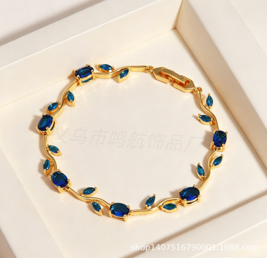 Wholesale Trendy Leaf Design Rhinestone Bracelet,  Fashion Accessory for Everyday Wear or Boutique Resale