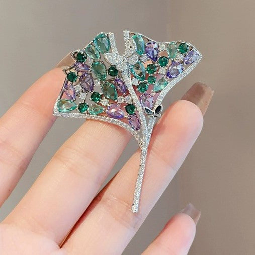 Wholesale Green Water Diamond Ginkgo Leaf Brooch