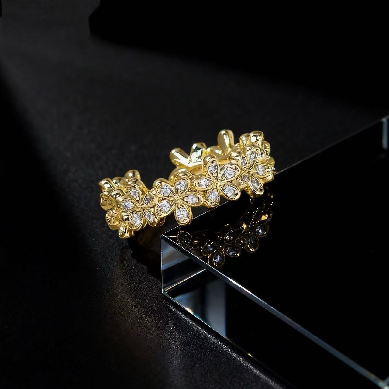 Wholesale Stylish Copper Zircon Flower Ring Open Adjustable Electroplated Women S Fashion Jewelry Accessory