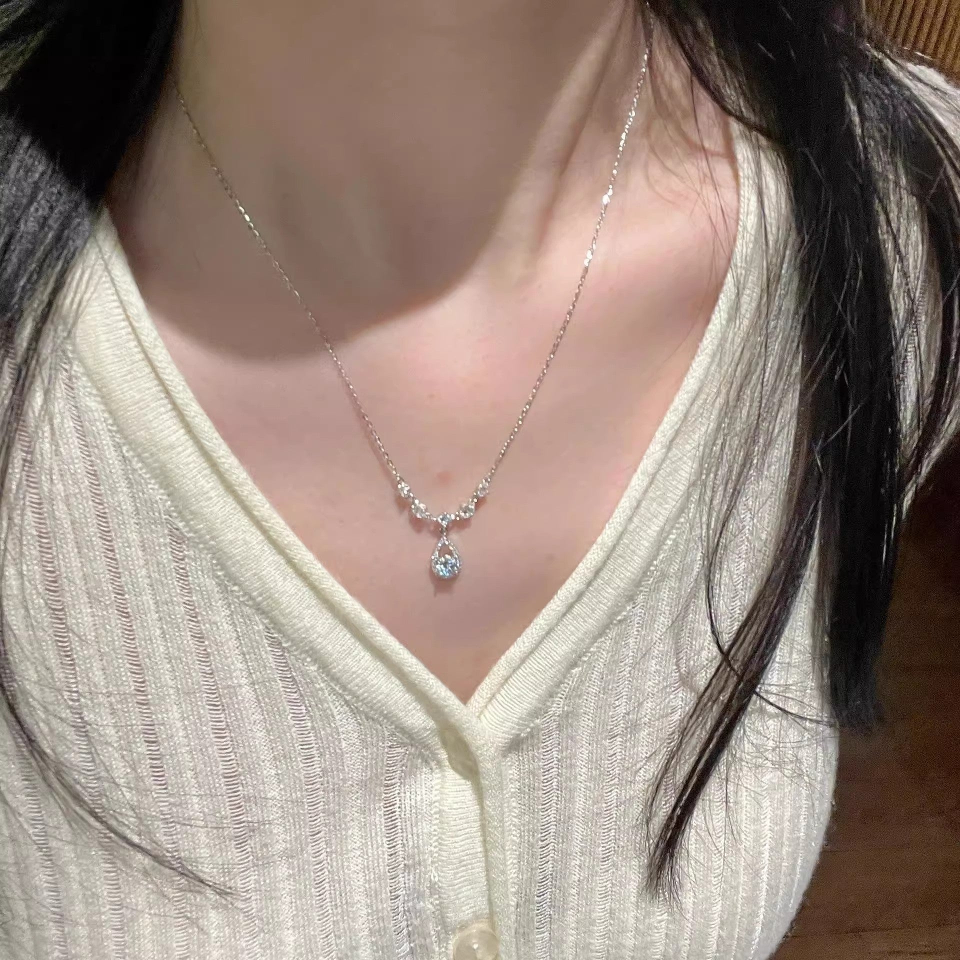 Wholesale Luxury Titanium Steel Super Sparkling Merman Tear Necklace