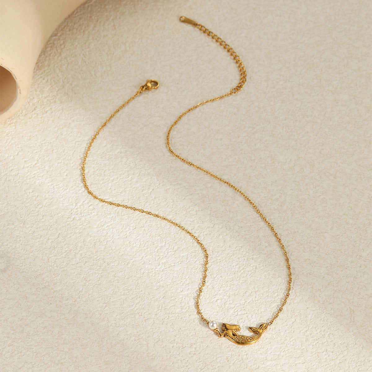 Wholesale mermaid stainless steel necklace plated 18K gold non-fading design clavicle bracelet