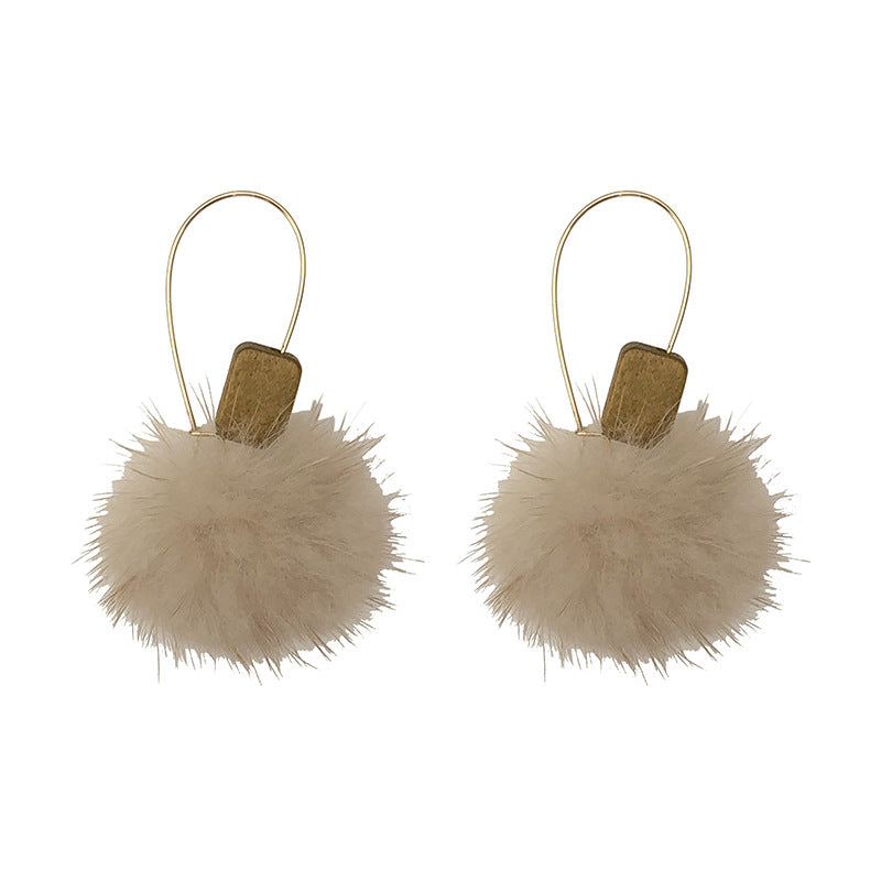 Wholesale long pompom earrings