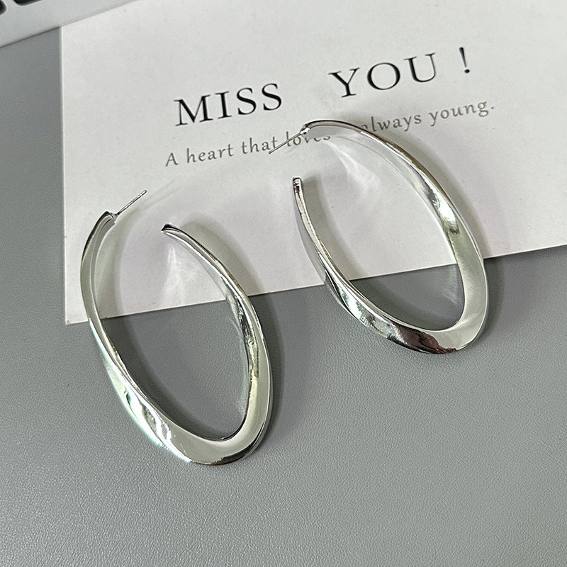 Wholesale Retro Exaggerated Geometric Oval Large Circle Earrings
