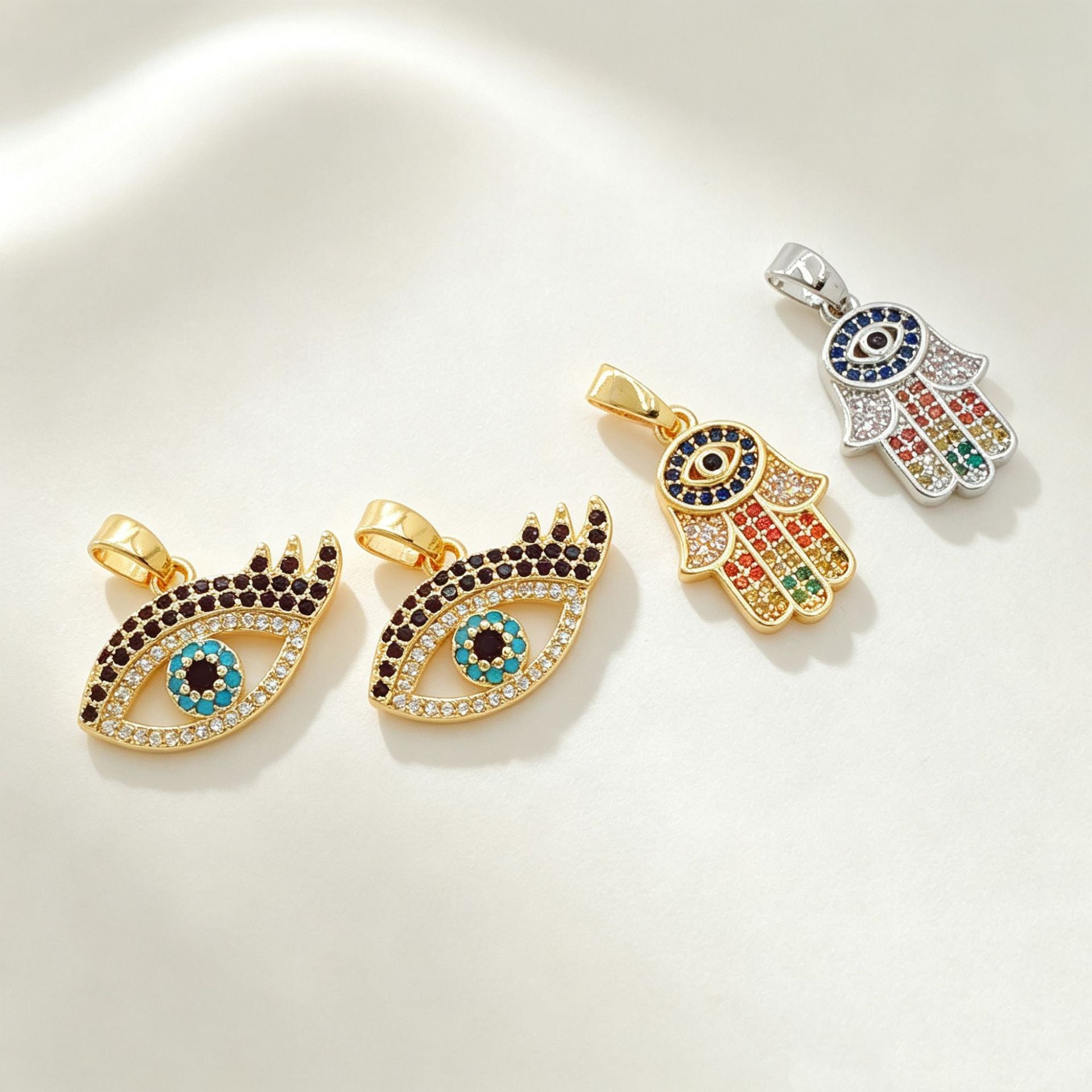 Wholesale Trendy Hamsa Pendant 18K Gold Plated Copper Zircon Jewelry Accessory Gift