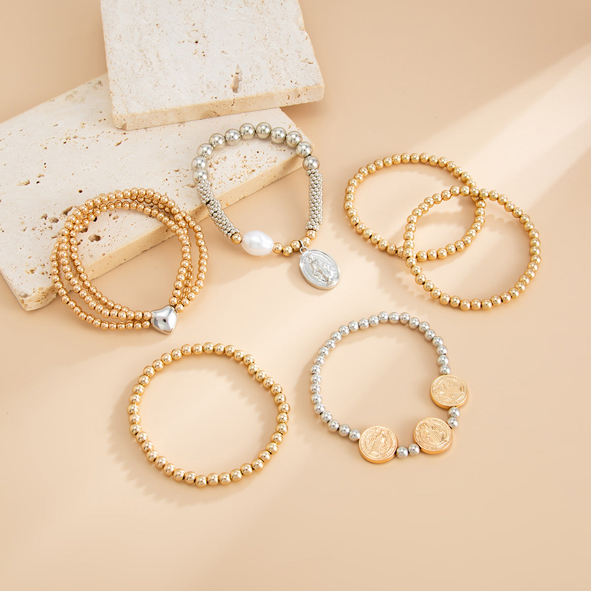 Wholesale Retro Virgin Mary Pendant Bracelet