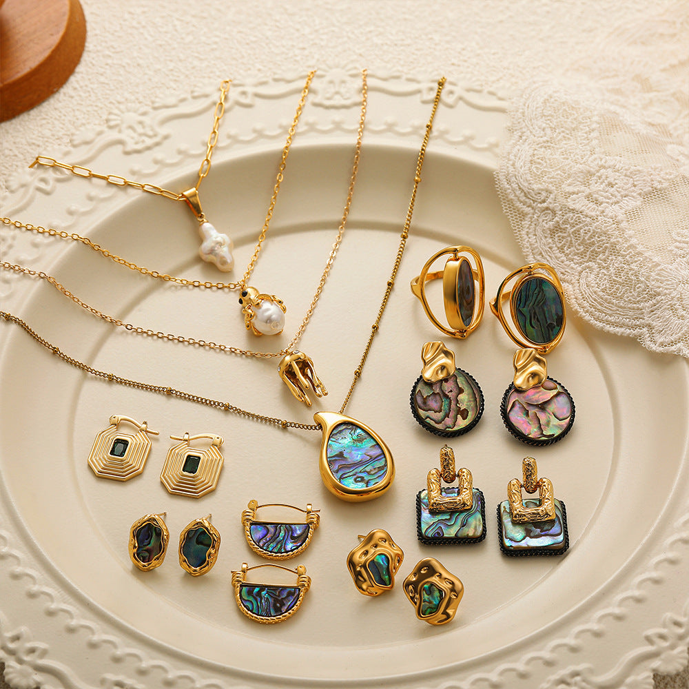 Wholesale 18K gold natural pearl shell abalone shell necklace ring