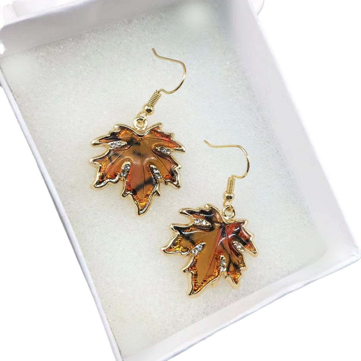 Wholesale vintage elegant orange maple leaf shape earrings