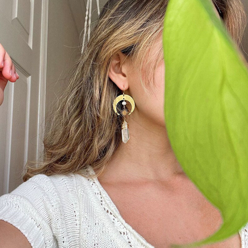 Wholesale Bohemian Crystal Quartz Stone Sun Moon Pendant Necklace