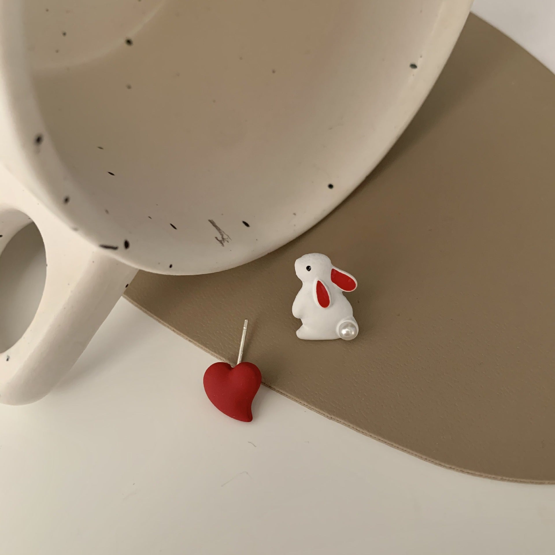 Wholesale S925 Silver Needle Fun Cute White Rabbit Earrings