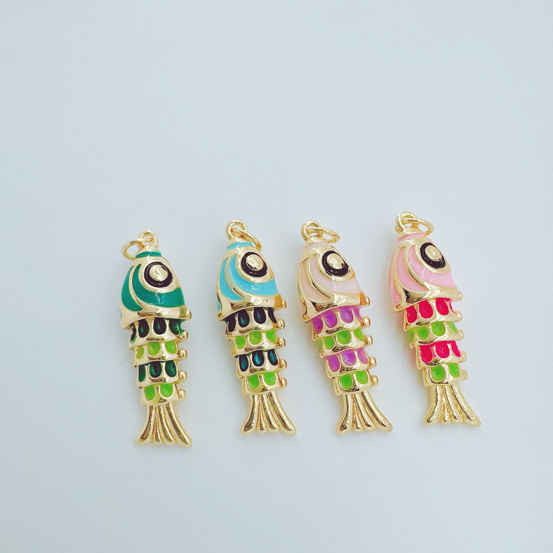 Wholesale Modern Pendant Necklace Copper Electroplated Fashion Accessory for Women Gift