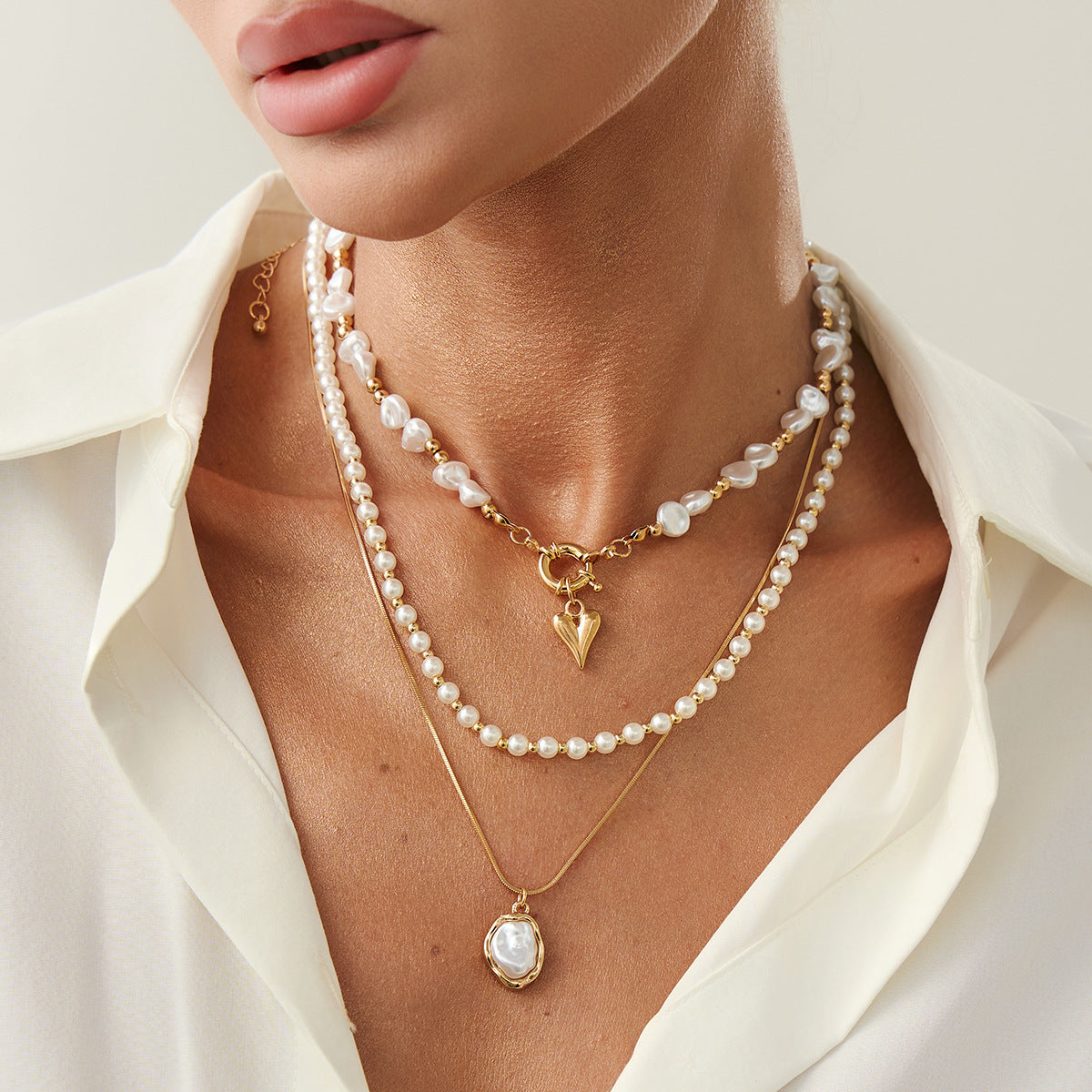 Wholesale Ocean Style Fish Tail Imitation Pearl Pendant Necklace,  Alloy Electroplating,  Multi-Layer,  Fashion Jewelry Accessory for Resale