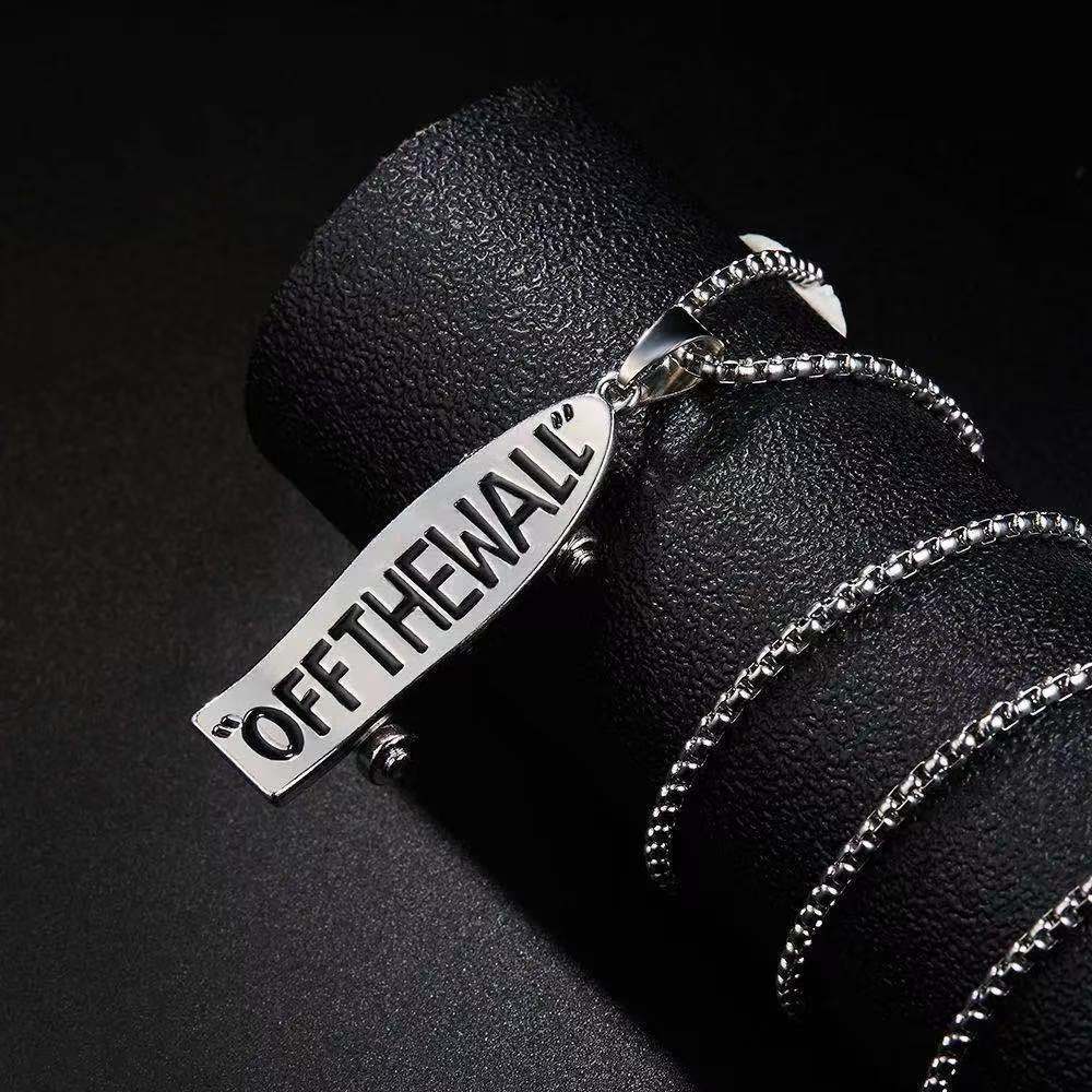 Wholesale Minimalist Letter Pendant Necklace for Hip Hop Street Fashion