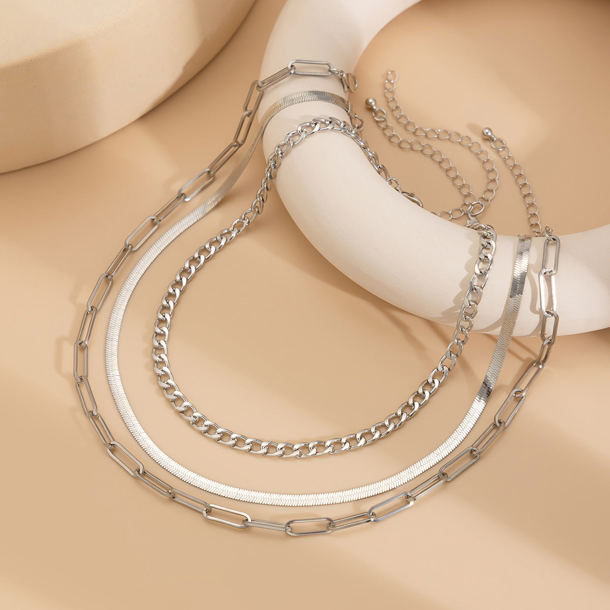 Wholesale  Metallic Snake Bone Chain Necklace