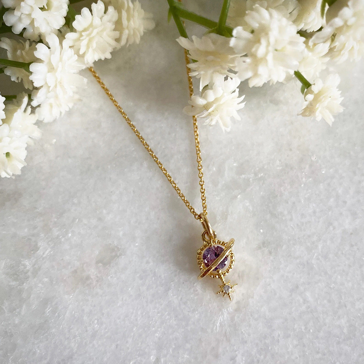 Wholesale Stainless Steel Vintage Light Luxury vintage Saturn Gem Pendant Necklace