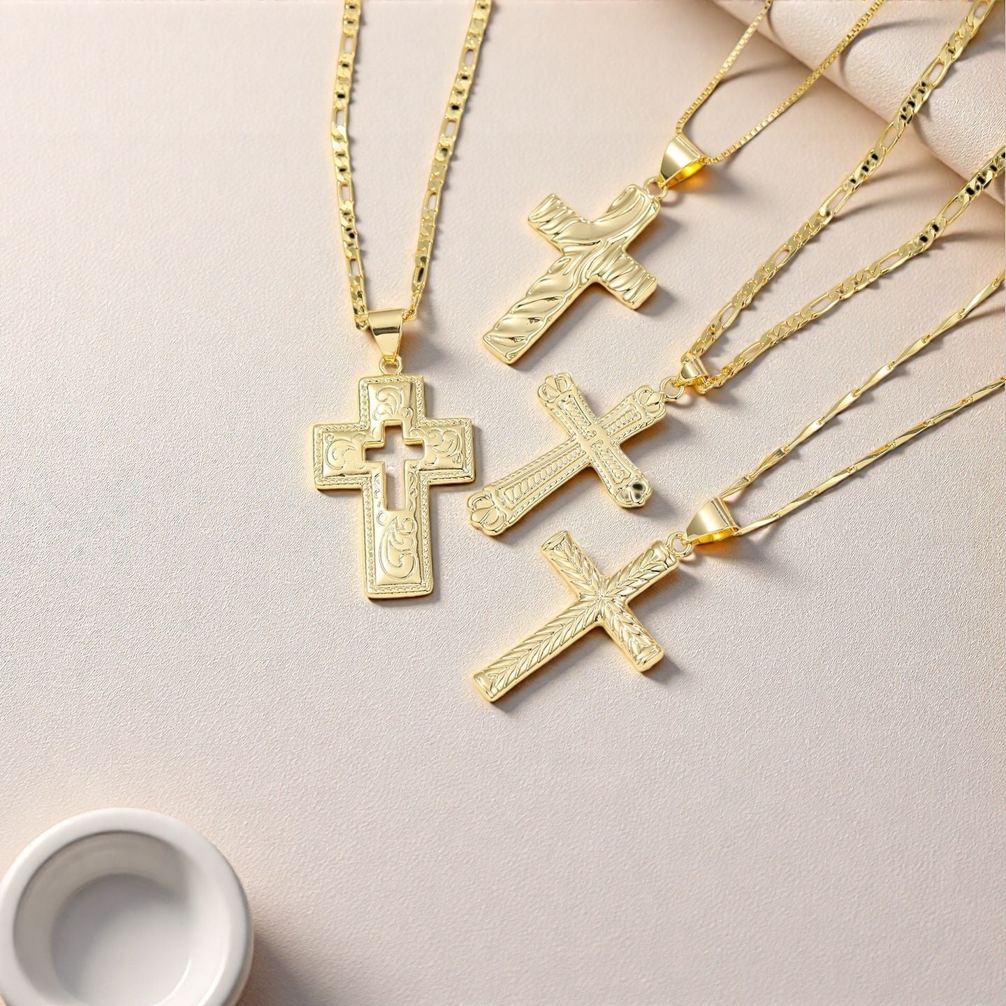 Wholesale Amazon Hot Selling Ins Style Retro Cross Pendant Necklace Fashion Trend Copper Plated 18K Real Gold Pendant