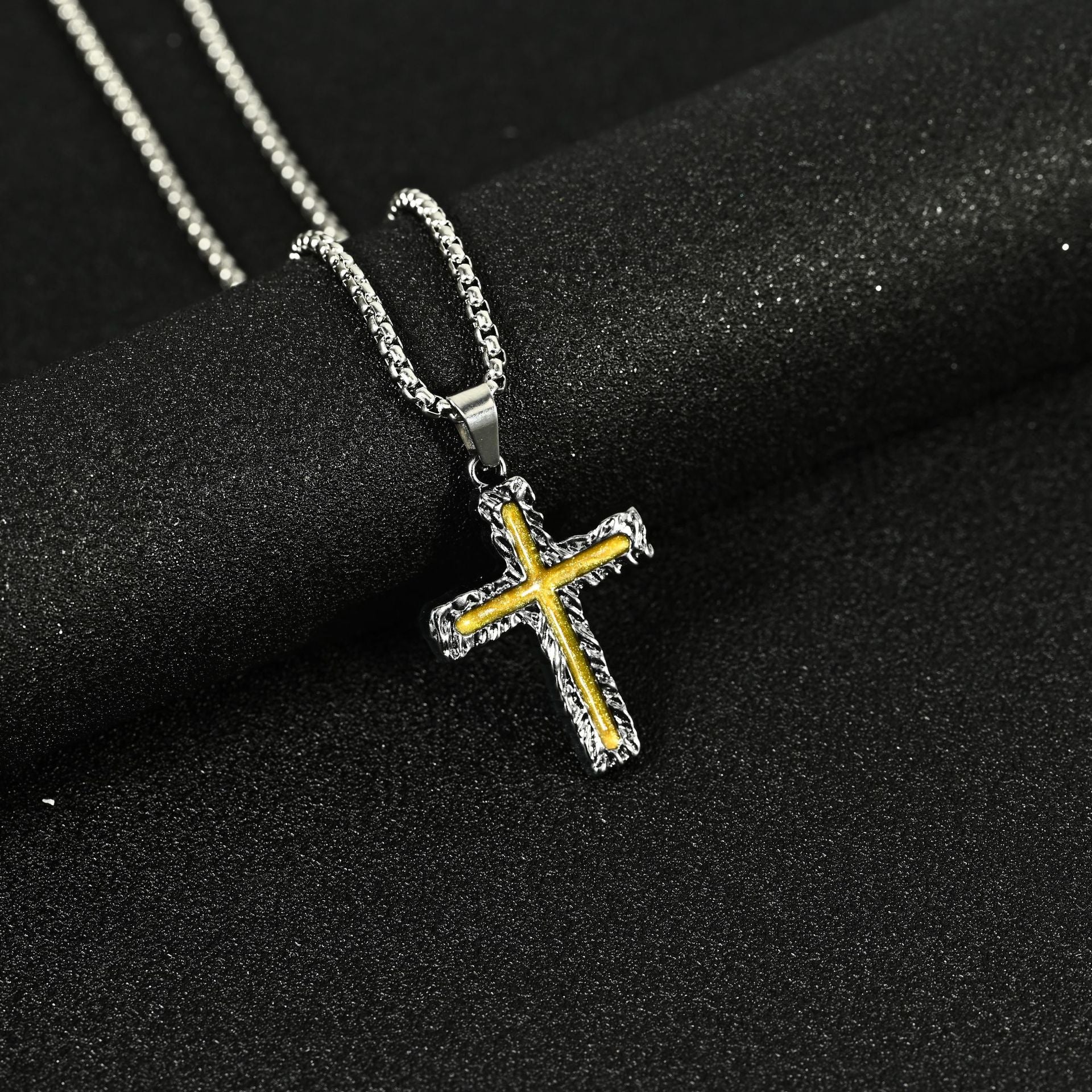 Wholesale Titanium Steel cross  alloy pendant necklaces