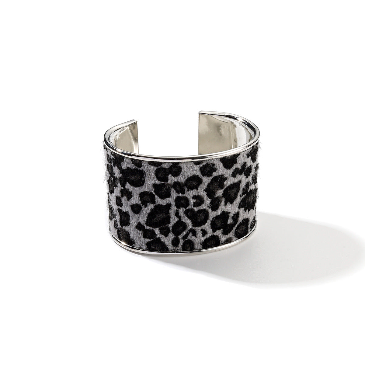 Wholesale Wild Leopard Print Open Bracelet ACC-BT-Yiran001