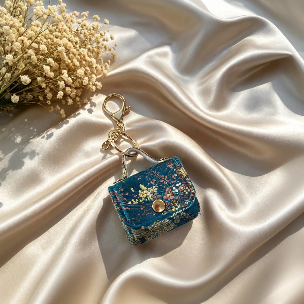 Wholesale Chinese Embroidery Earphone Bag Charm Keychain Handmade Fashion Accessory Gift