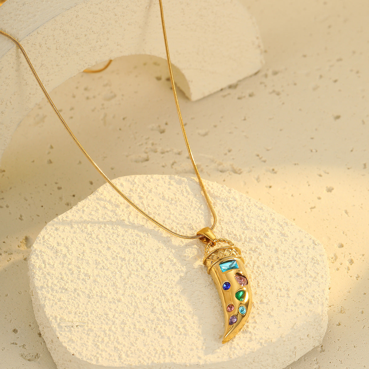 Wholesale  Colorful Zircon Necklace Stainless Steel Clavicle Chain