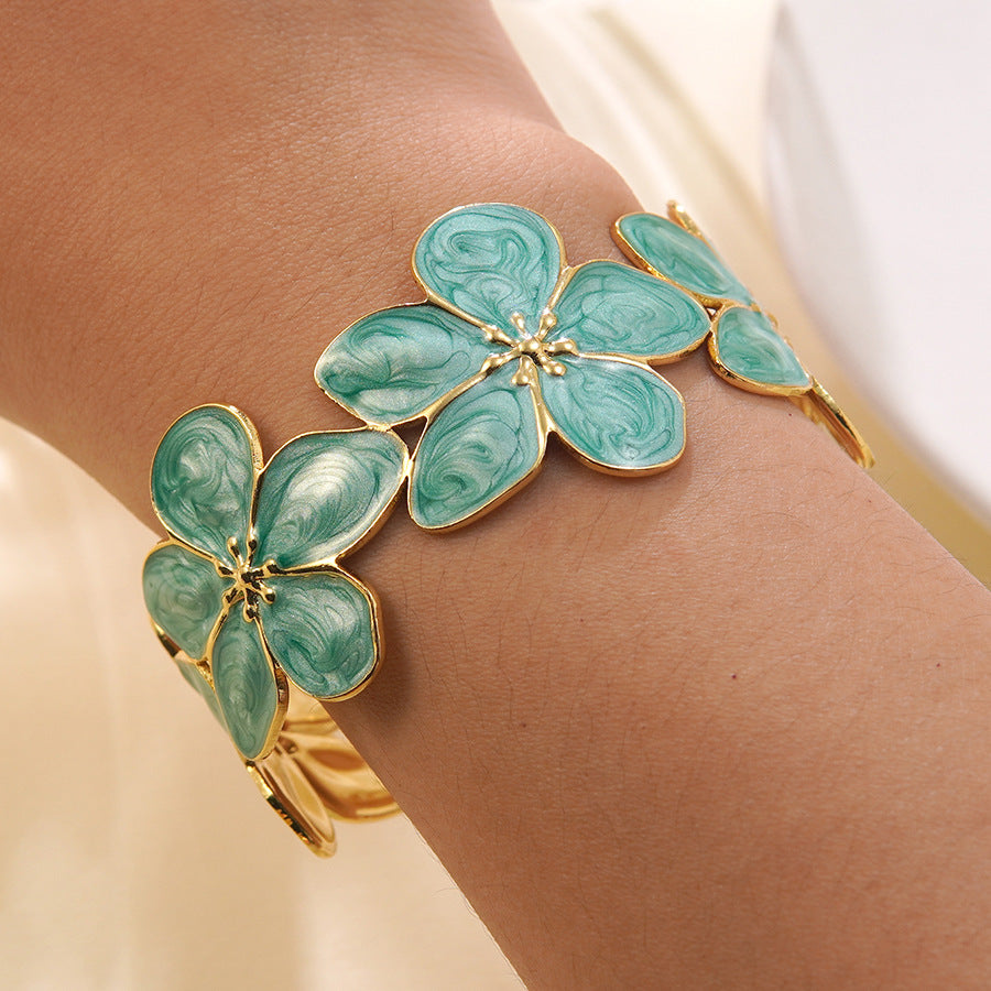 Wholesale Dripping Oil Flower Stainless Steel C-Shape Open Bracelet Fashion Jewelry Accessory