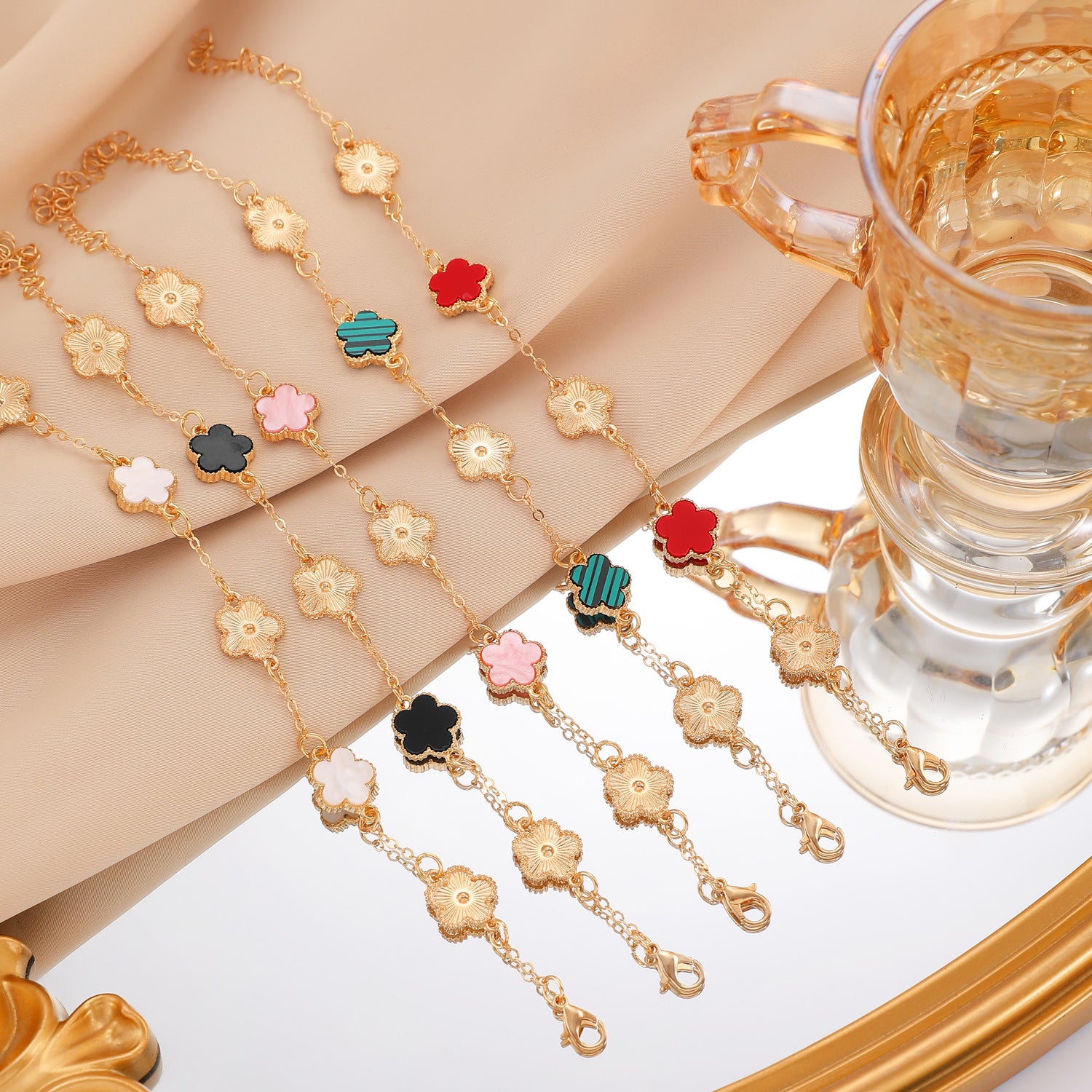 Wholesale Five-Leaf Flower Bracelet