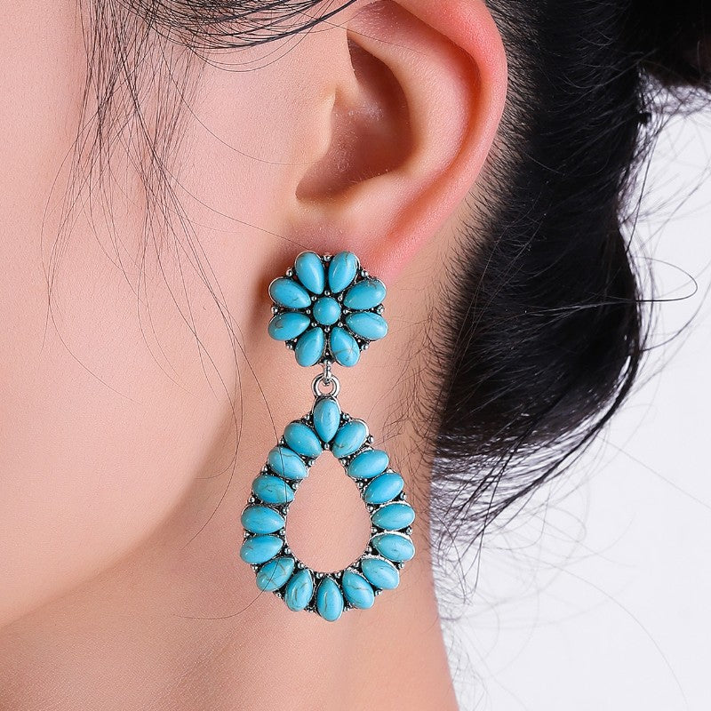 Wholesale Retro Turquoise Palace Style Earrings Fashion Accessory for Boutique Resale