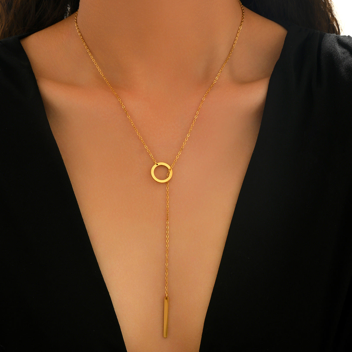 Wholesale Minimalist Geometric Circle and Bar Pendant Clavicle Necklace