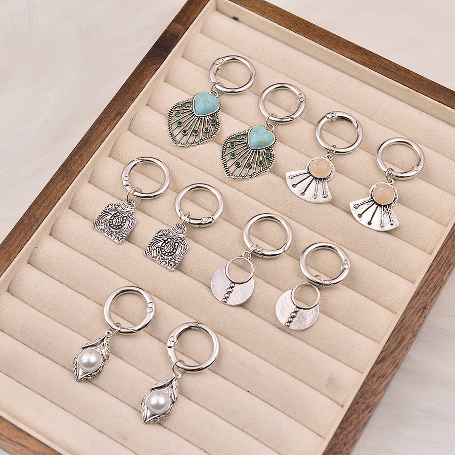Wholesale Vintage Geometric Turquoise Zinc Alloy Shoe Buckle Bag Charm Keychain Accessory For DIY And Resale