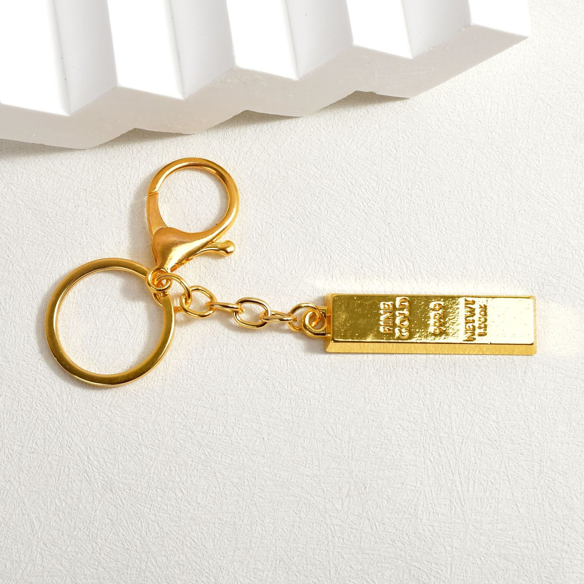 Wholesale metal gold key chain  mini gold bar keychains