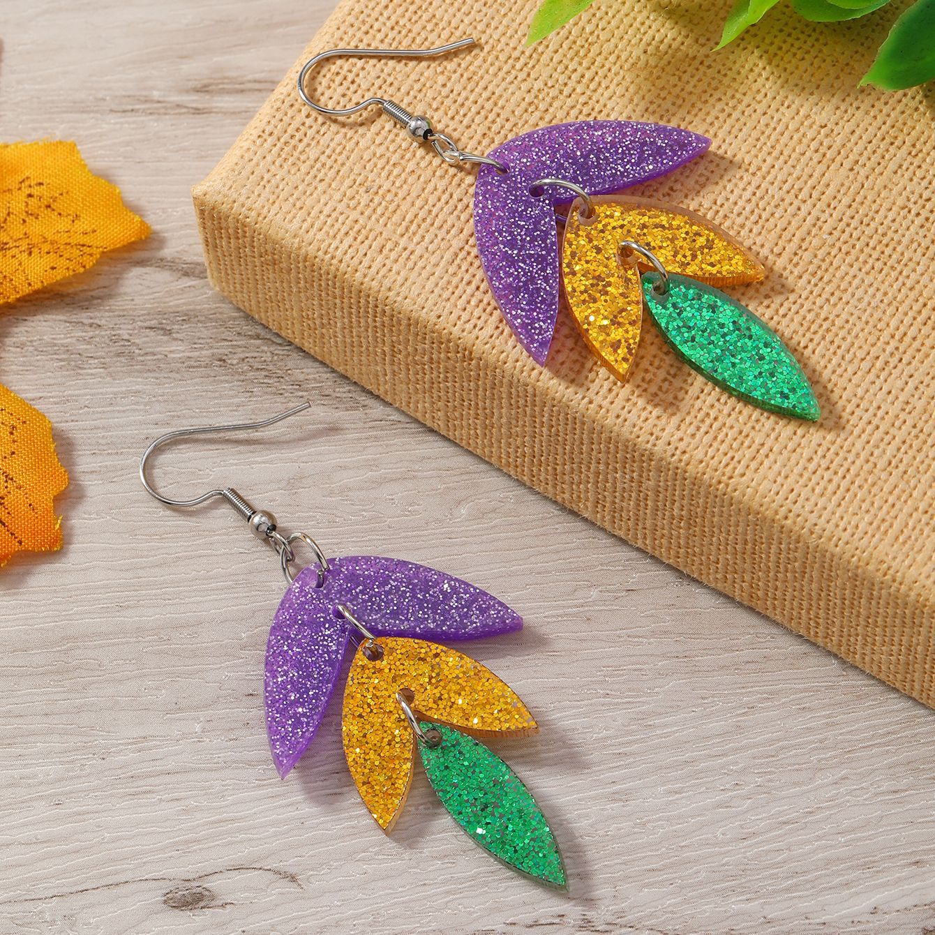 Wholesale three-color acrylic colorful sequin wheat ear leaf earrings