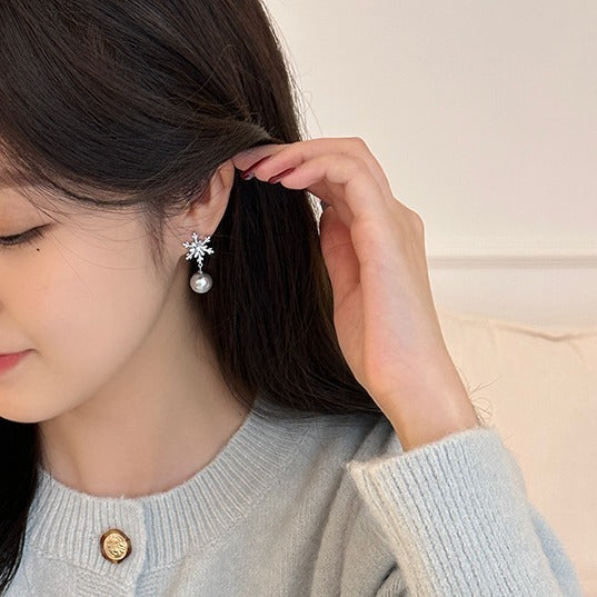 Wholesale Winter Christmas Snowflake S925 Silver Needle Earrings