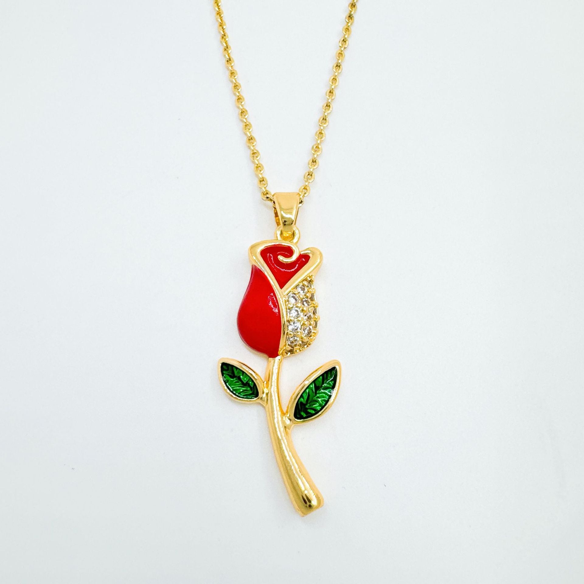 Wholesale Trendy Sweet-Cool Style Rose Flower Pendant Necklace Gold Plated Copper with CZ Jewelry Accessory
