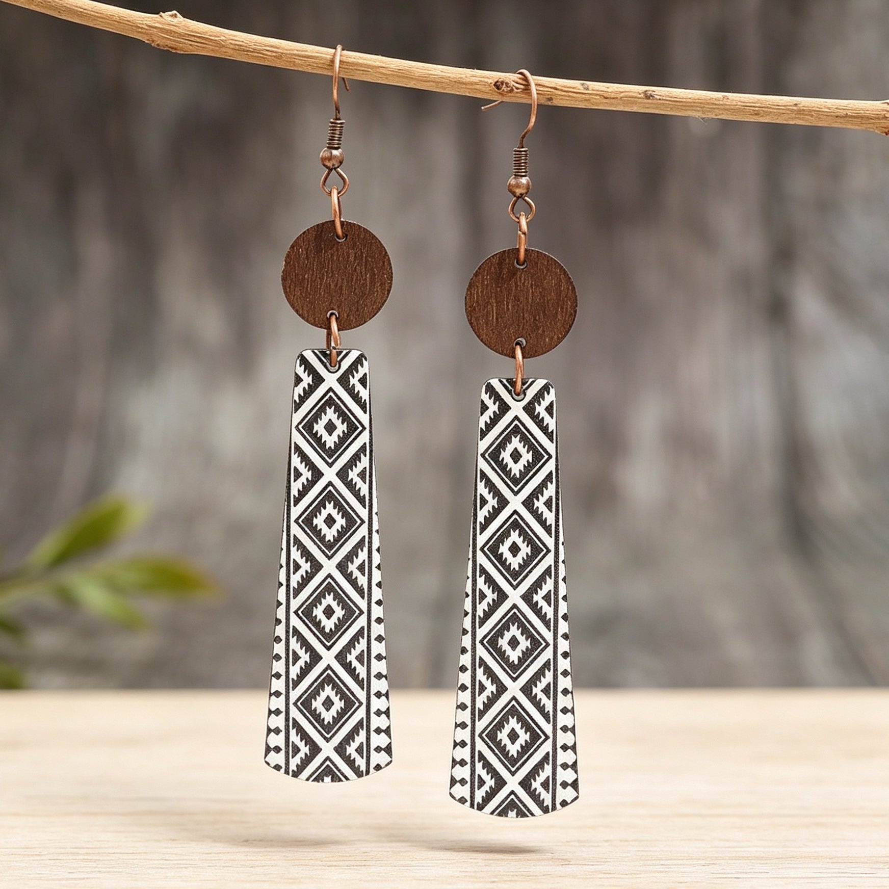 Wholesale Retro Geometric Wooden Earrings Black White Double Layer Print Jewelry Accessory For Boutique Resale