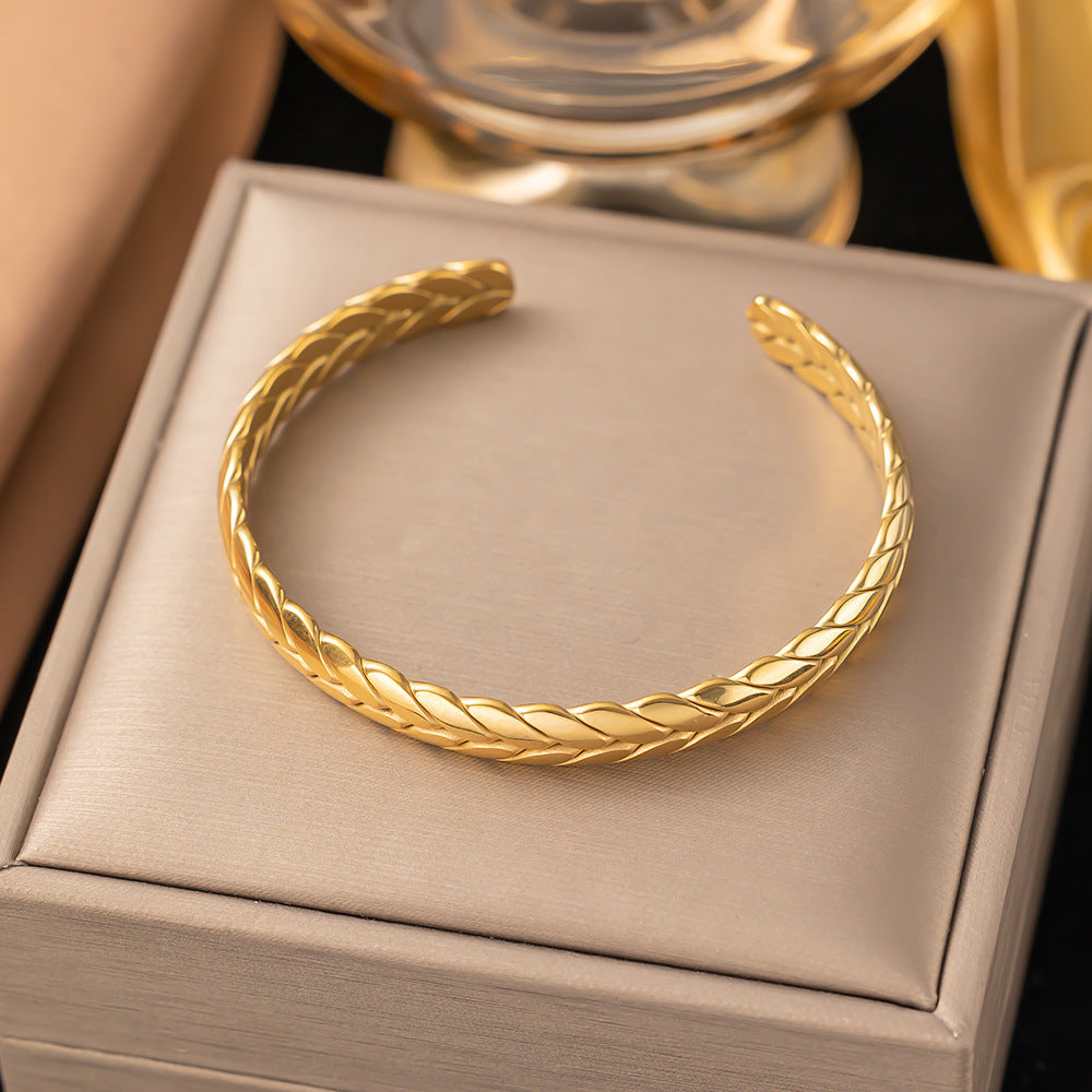 Wholesale 18K Gold Bamboo Titanium Steel Bracelet ACC-BT-Qinji006