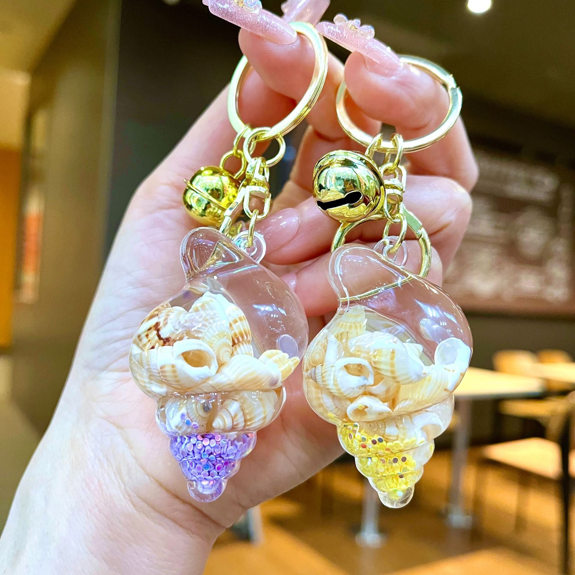 Wholesale Colorful Shell Conch DIY Quicksand Keychain Ocean Pendant Bag Charm Small Gift Accessories