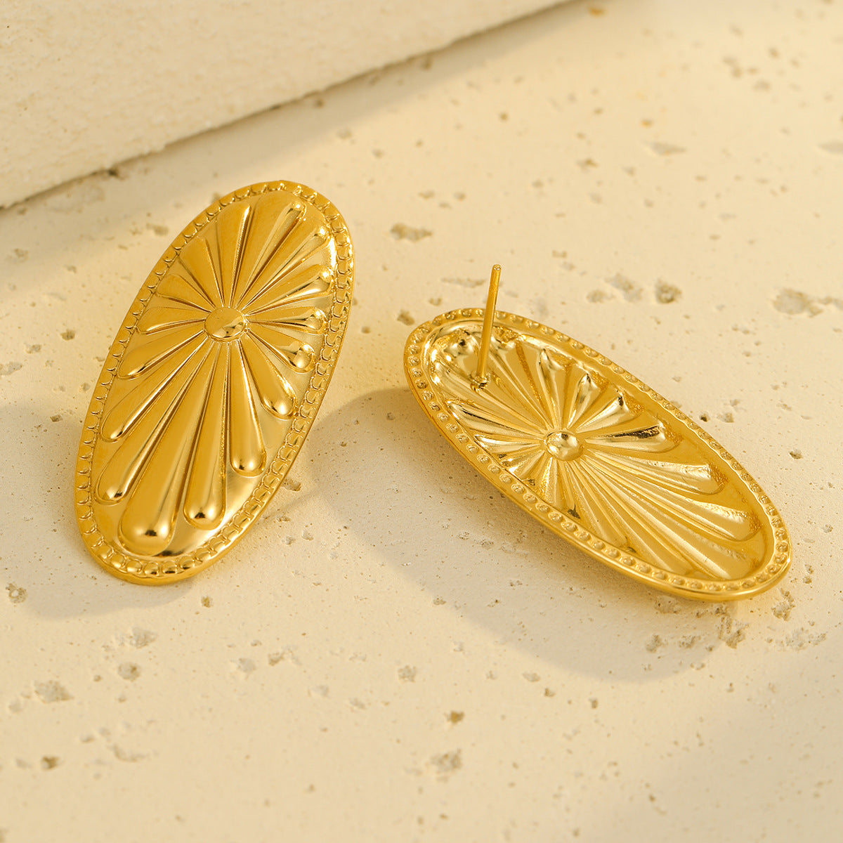 Wholesale Light Luxury Fashion Stainless Steel Earrings