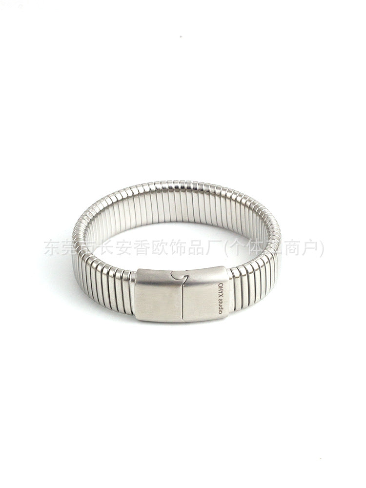Wholesale Striped Silver Niche Clip Bracelet ACC-BT-Xiangou001
