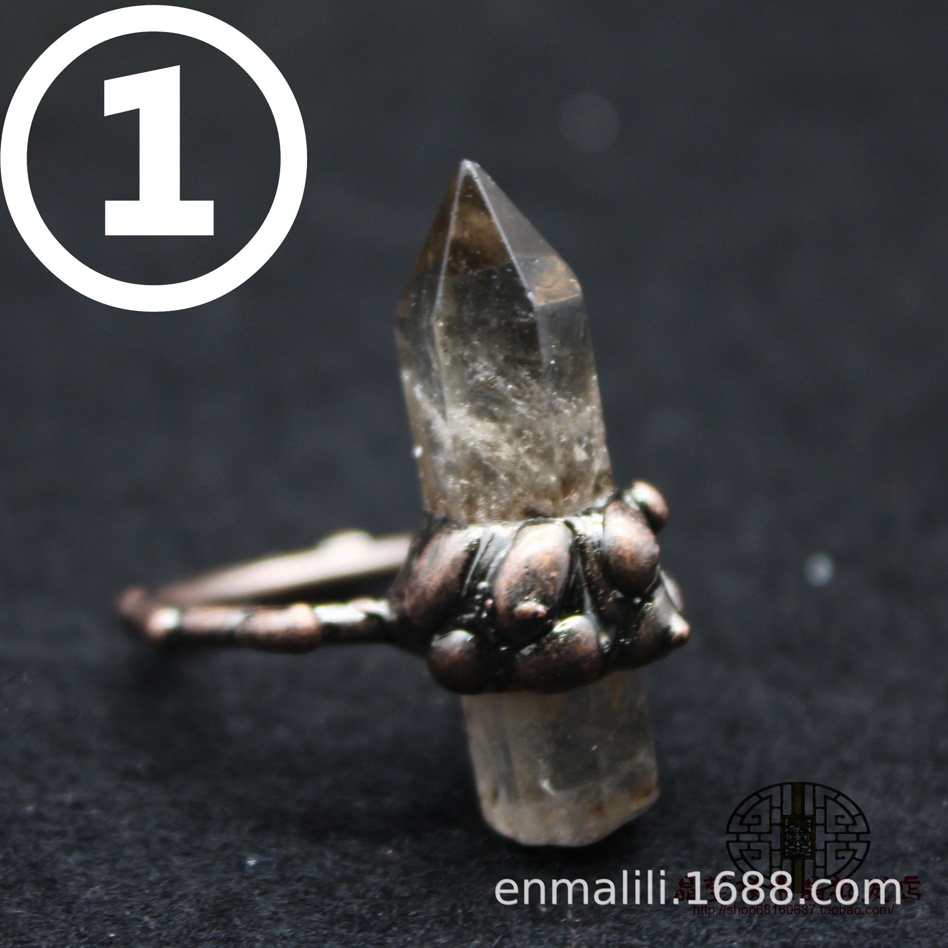 Wholesale retro style white crystal shaped ring