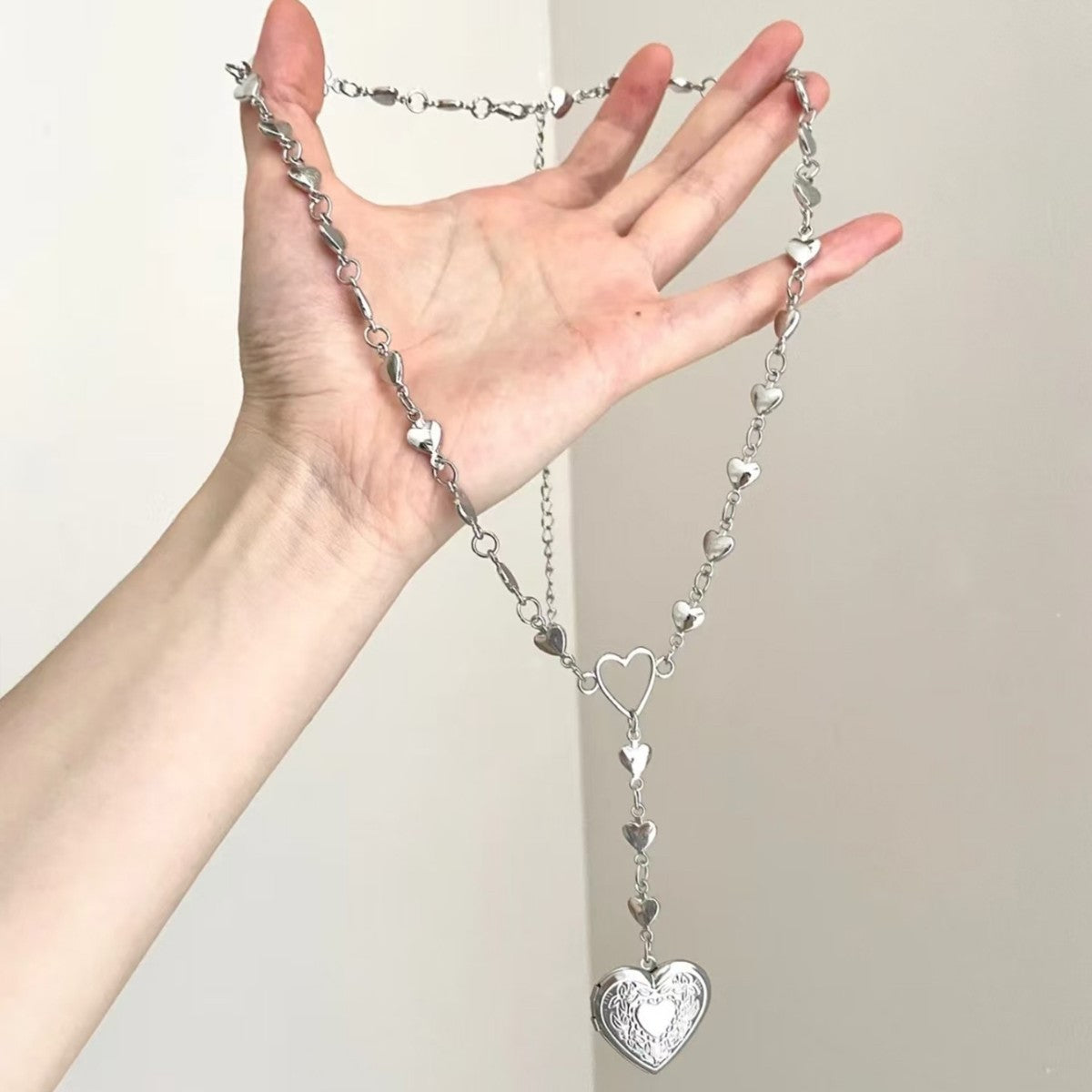 Wholesale heart tassel necklace