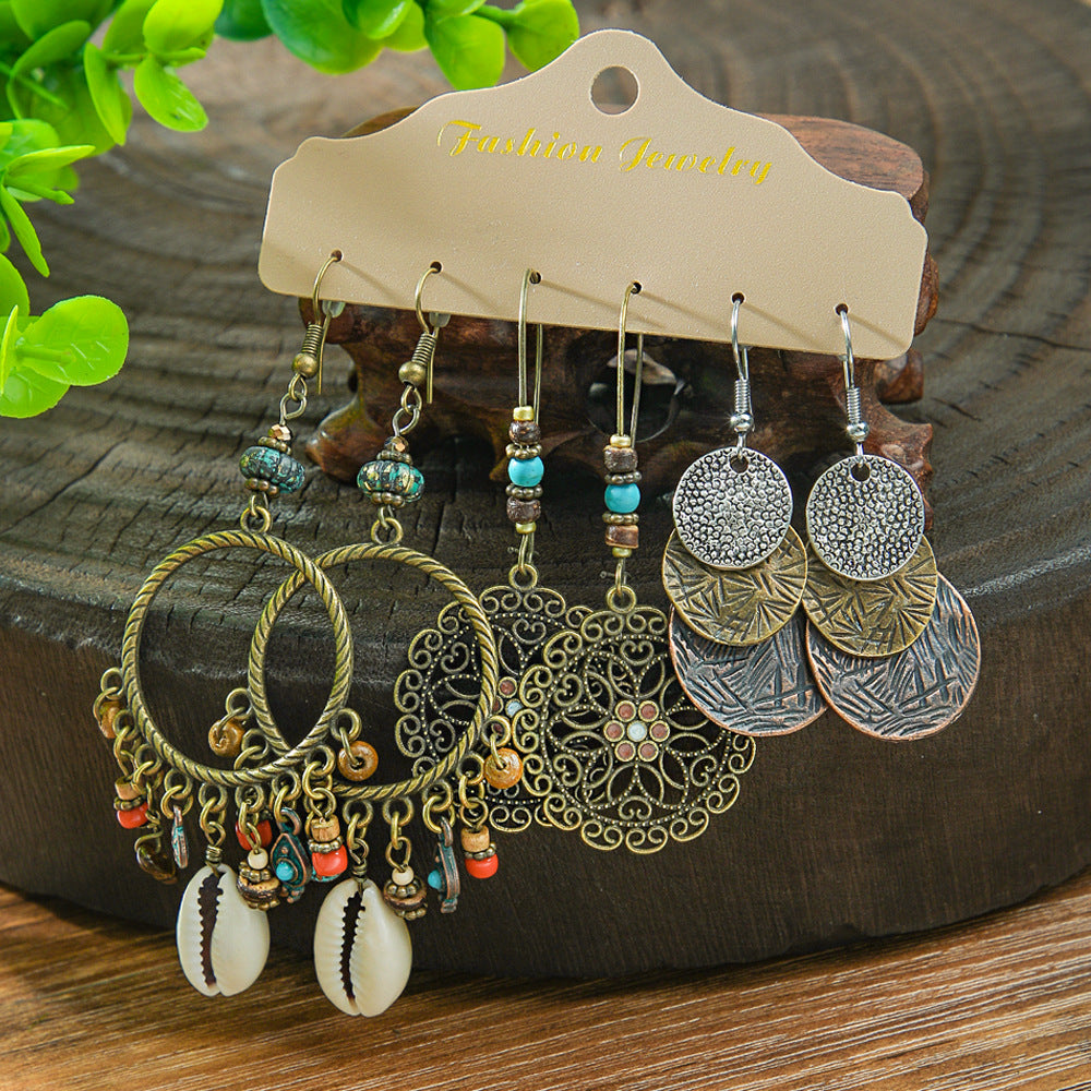 Wholesale Zinc Alloy Bohemian Hollow Tassel Drop Earrings - Fashion Accessory for Everyday Wear