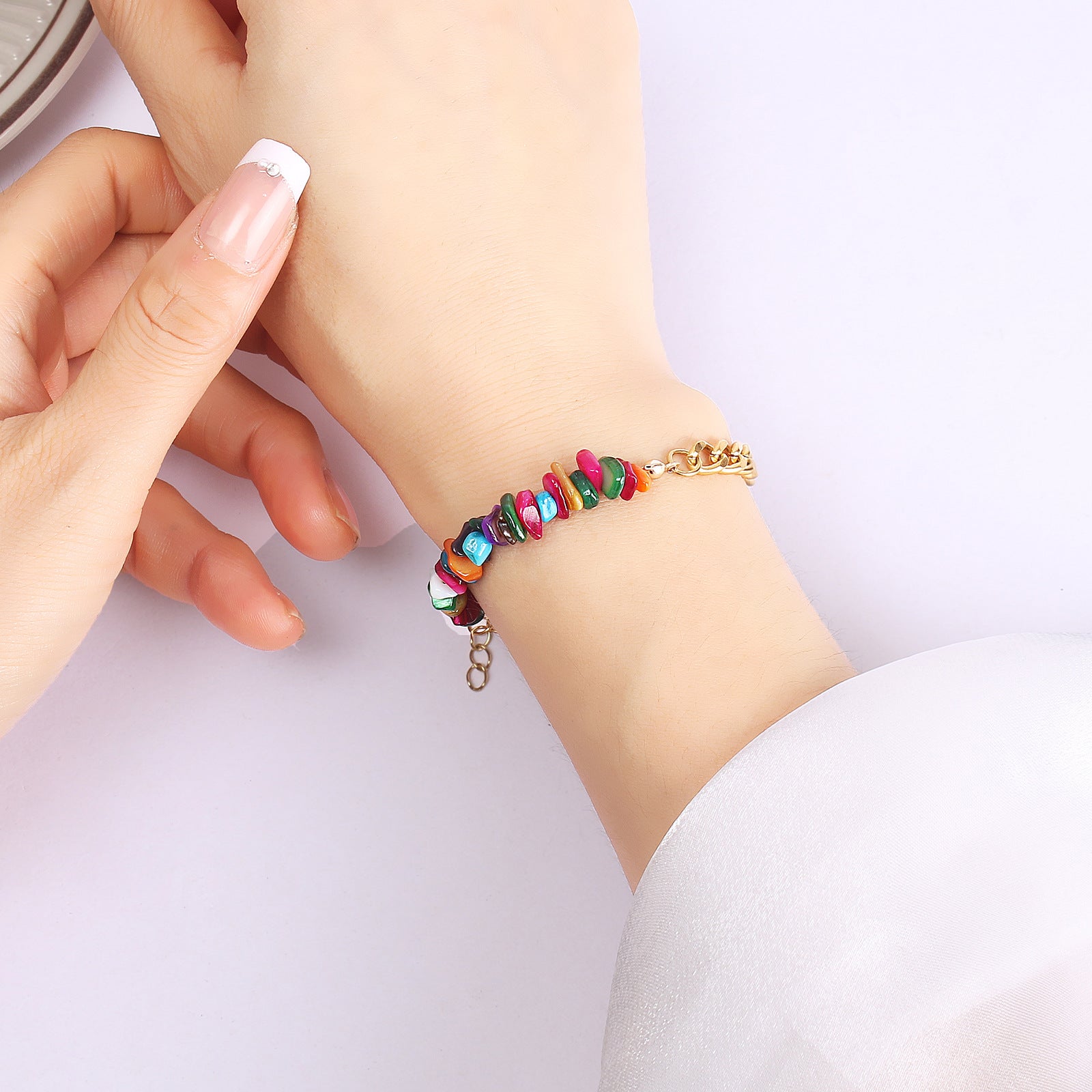 Wholesale Color Irregular Natural Shell Golden Stainless Steel Double Hand Bracelet