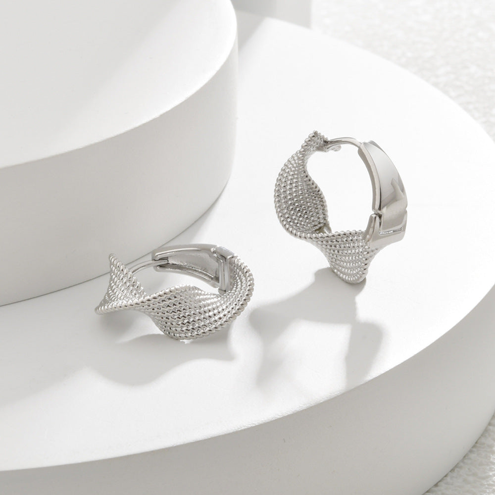 Wholesale Twisted Ring Design Personalized Earrings
