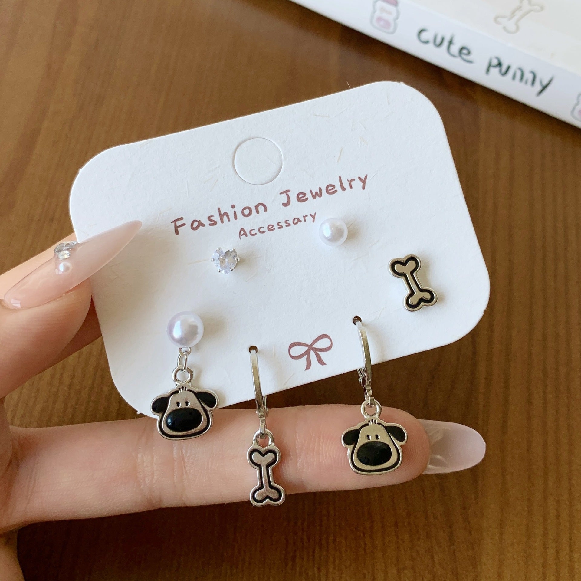 Wholesale Silver Cat Fishing Earrings Silver Needle,   Cartoon Oil Drop Puppy Design Stud Earrings