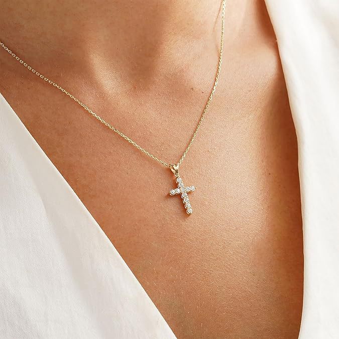 Wholesale 18K Gold Inlaid Zirconia Cross Clavicle Necklace