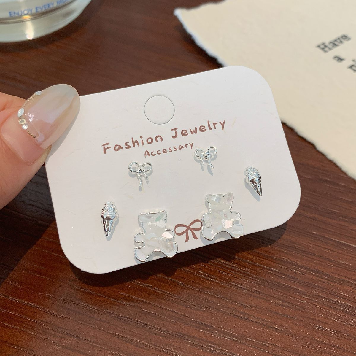 Wholesale Broken shells cat starfish earrings set silver needle heart bow earrings