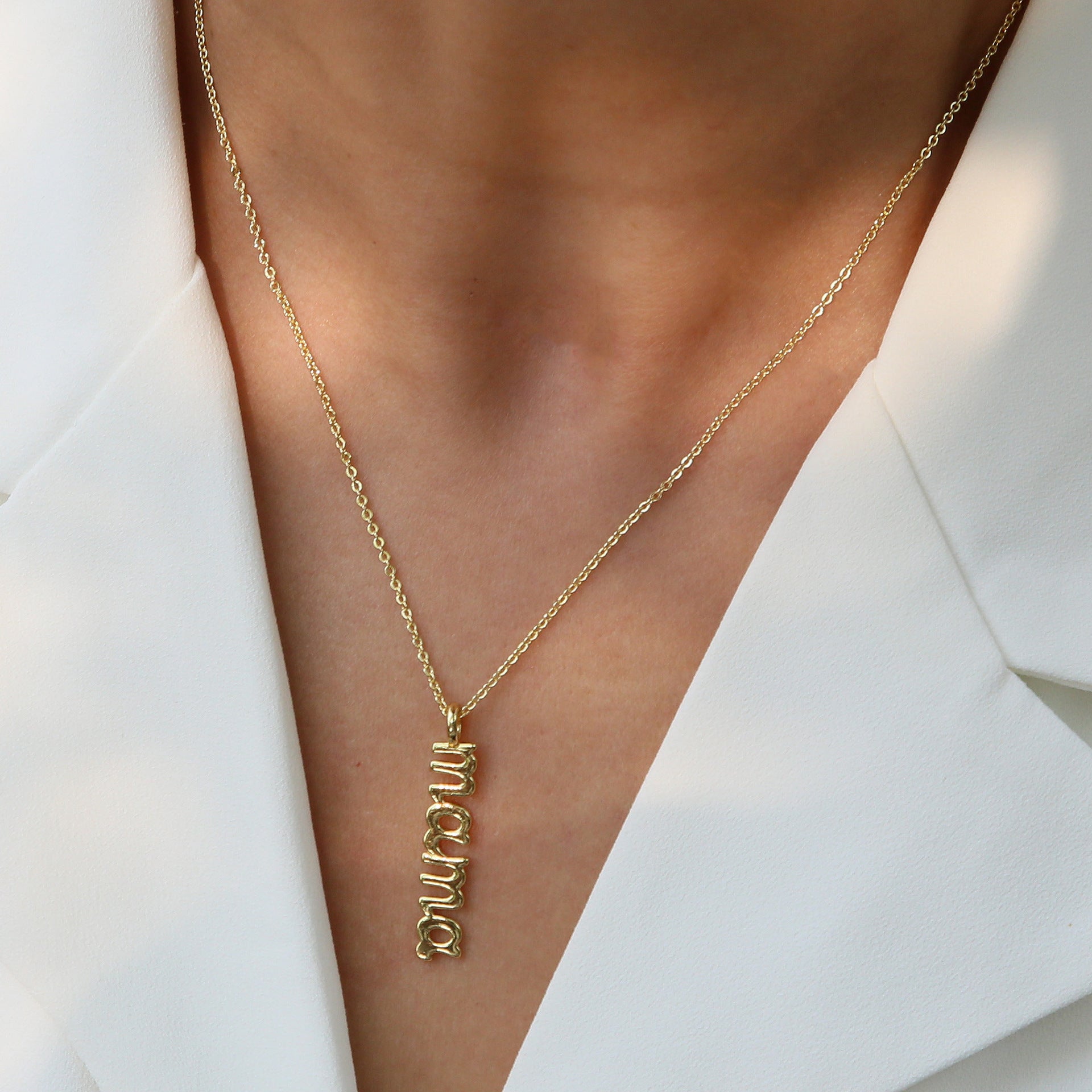 Wholesale Niche Design Brass Mother' s Day Mom mama/ mom Element Pendant Women' s Clavicle Chain Necklace