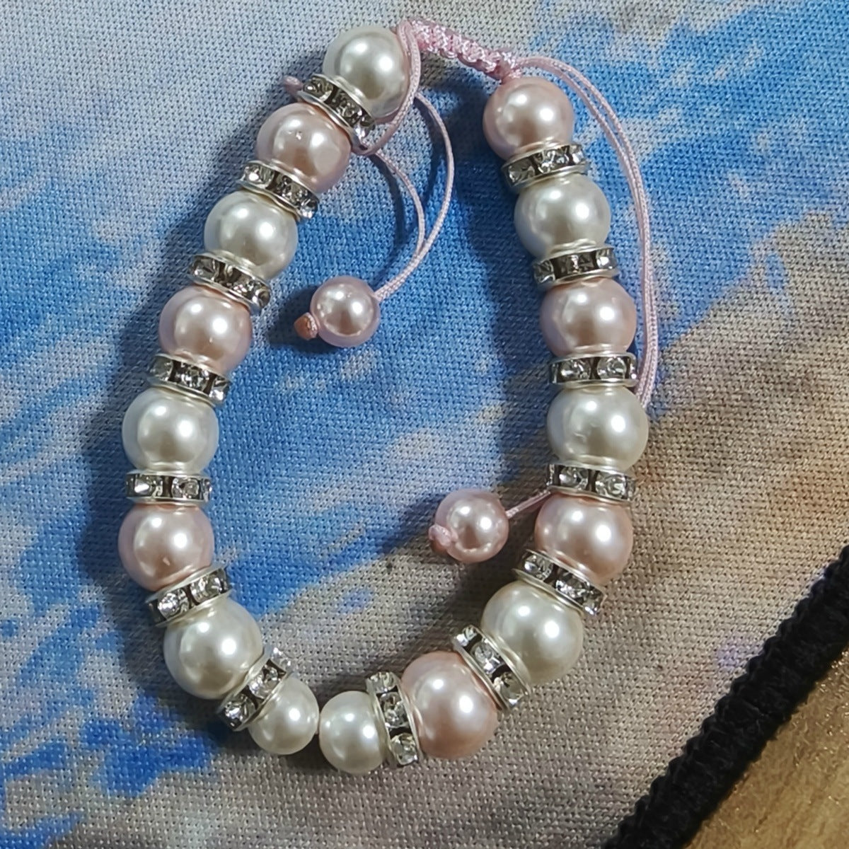 Wholesale Diamond Circle White Pearl Women Bracelet